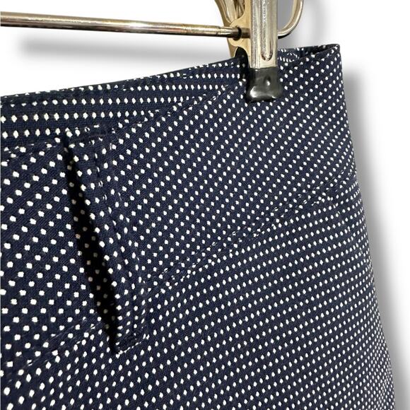 New women’s The Limited navy blue and White Bermuda chino Shorts size 8 - Picture 2 of 7